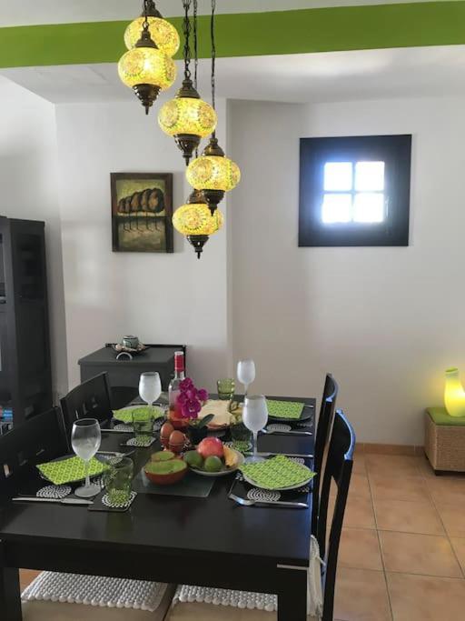 Boutique Style Apartment In Velez De Benaudalla - Near Salobrena Vélez de Benaudalla Exterior foto